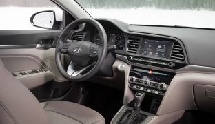 Hyundai Elantra 2019