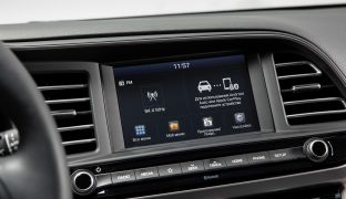 Hyundai Elantra 2019