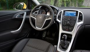 Opel Astra: GTC