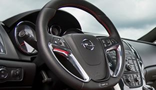 Opel Astra: GTC