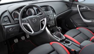 Opel Astra: GTC