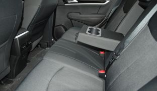 Dongfeng AX7
