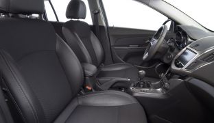 Chevrolet Cruze: универсал