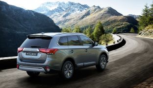 Mitsubishi Outlander 7 мест